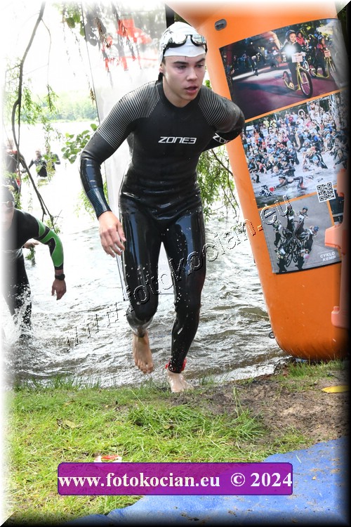 Náhled obrázku: 2024-1438-Podebradsky-triatlon-.JPG
