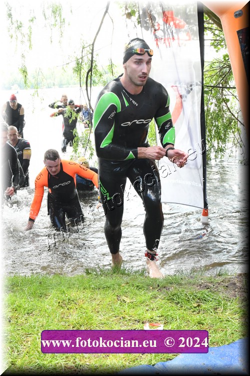 Náhled obrázku: 2024-1439-Podebradsky-triatlon-.JPG