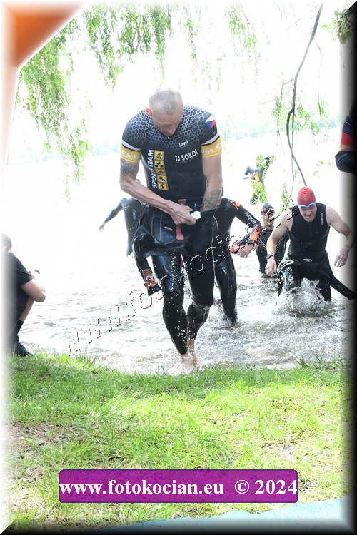 Náhled obrázku: 2024-1443-Podebradsky-triatlon-.JPG