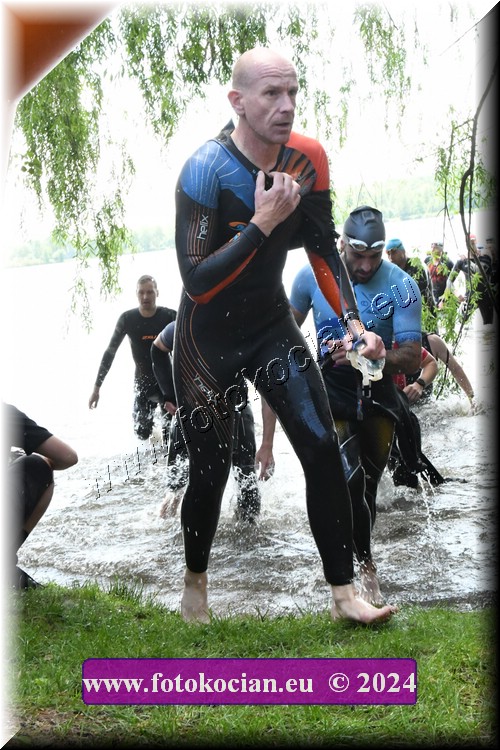 Náhled obrázku: 2024-1460-Podebradsky-triatlon-.JPG