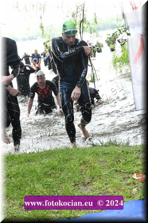 Náhled obrázku: 2024-1465-Podebradsky-triatlon-.JPG