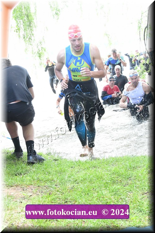 Náhled obrázku: 2024-1471-Podebradsky-triatlon-.JPG