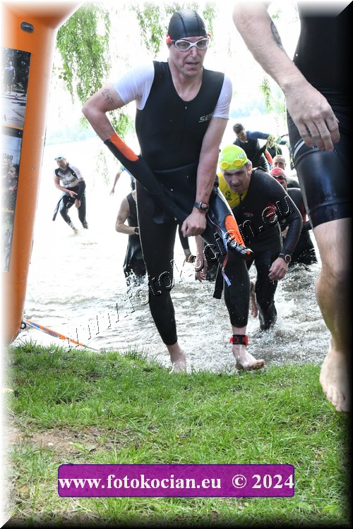 Náhled obrázku: 2024-1480-Podebradsky-triatlon-.JPG