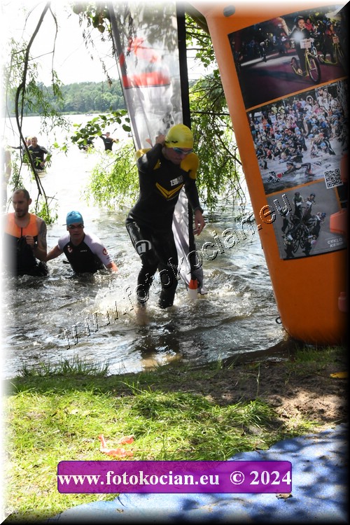 Náhled obrázku: 2024-1510-Podebradsky-triatlon-.JPG