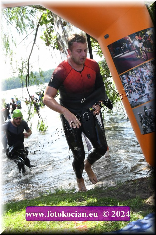 Náhled obrázku: 2024-1519-Podebradsky-triatlon-.JPG