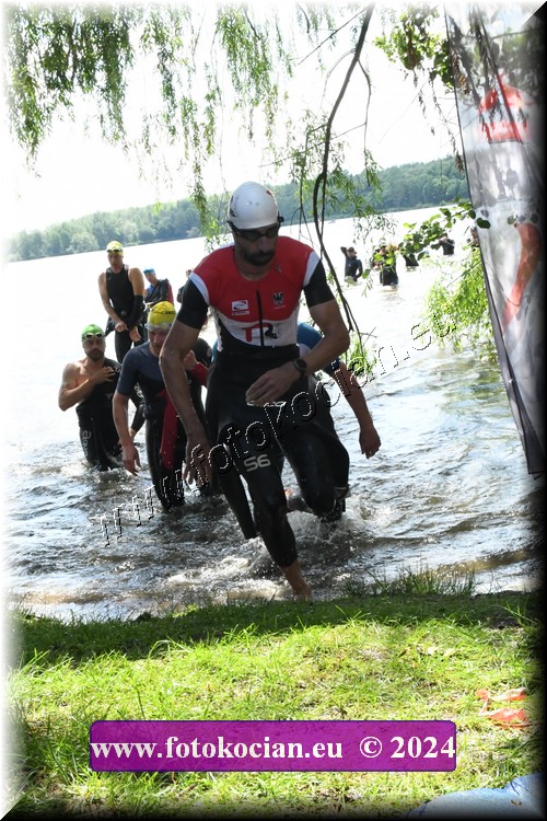 Náhled obrázku: 2024-1521-Podebradsky-triatlon-.JPG