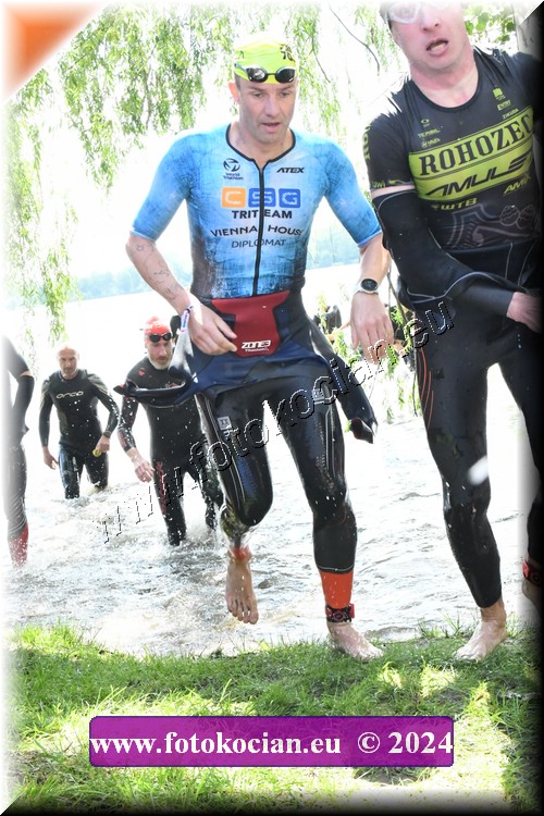 Náhled obrázku: 2024-1530-Podebradsky-triatlon-.JPG