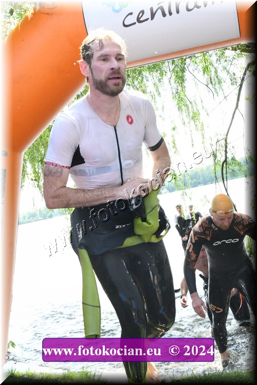 Náhled obrázku: 2024-1546-Podebradsky-triatlon-.JPG
