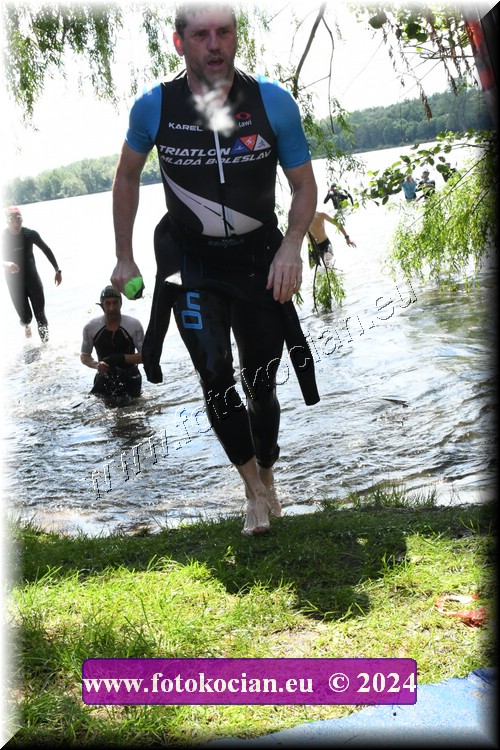 Náhled obrázku: 2024-1549-Podebradsky-triatlon-.JPG