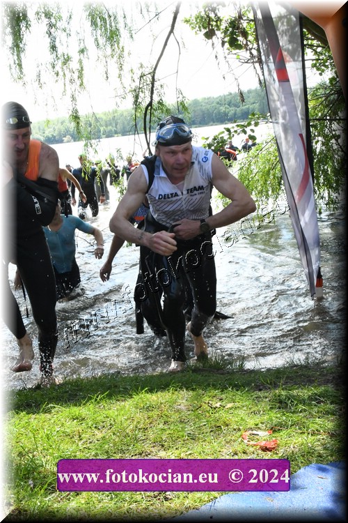 Náhled obrázku: 2024-1556-Podebradsky-triatlon-.JPG