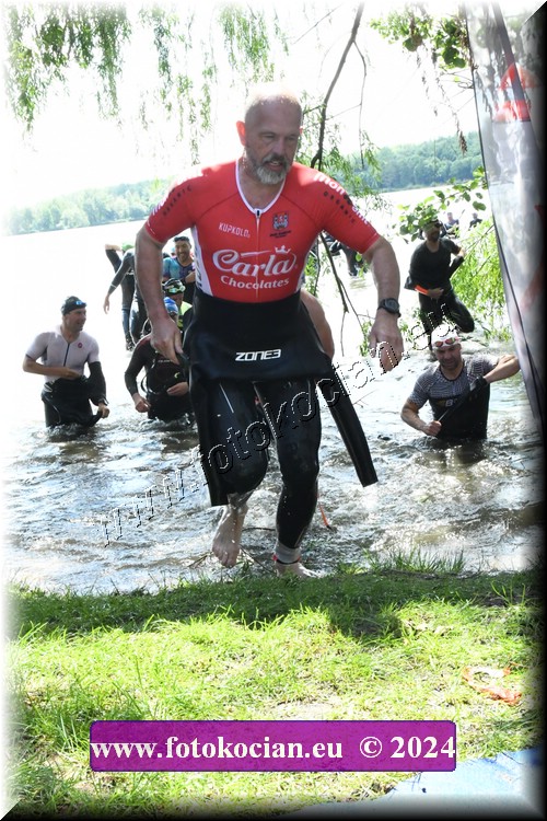 Náhled obrázku: 2024-1566-Podebradsky-triatlon-.JPG