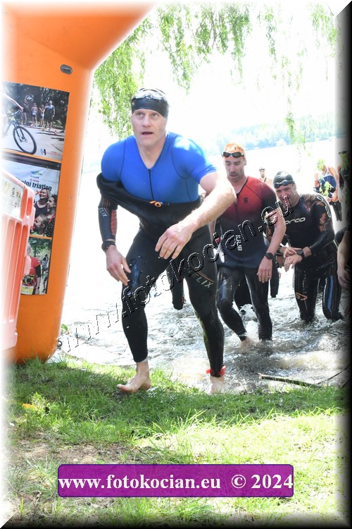 Náhled obrázku: 2024-1580-Podebradsky-triatlon-.JPG