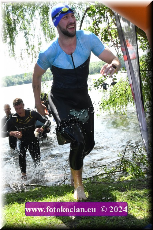 Náhled obrázku: 2024-1591-Podebradsky-triatlon-.JPG