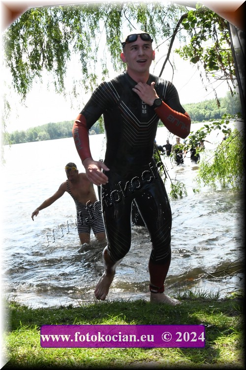 Náhled obrázku: 2024-1597-Podebradsky-triatlon-.JPG