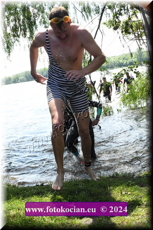 Náhled obrázku: 2024-1598-Podebradsky-triatlon-.JPG
