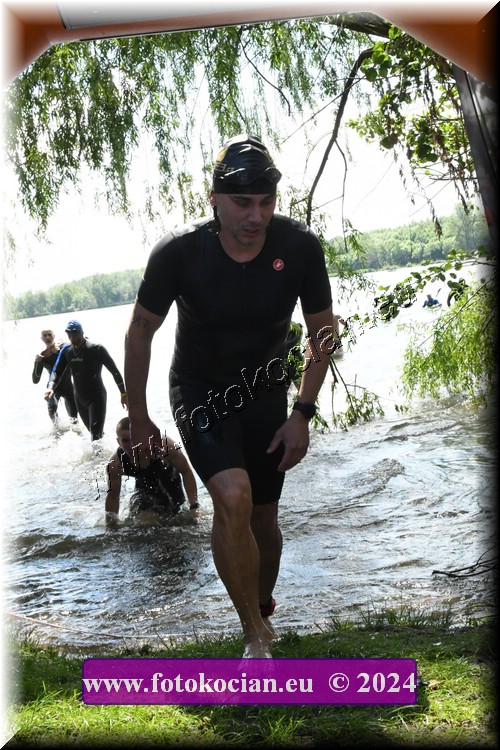 Náhled obrázku: 2024-1600-Podebradsky-triatlon-.JPG