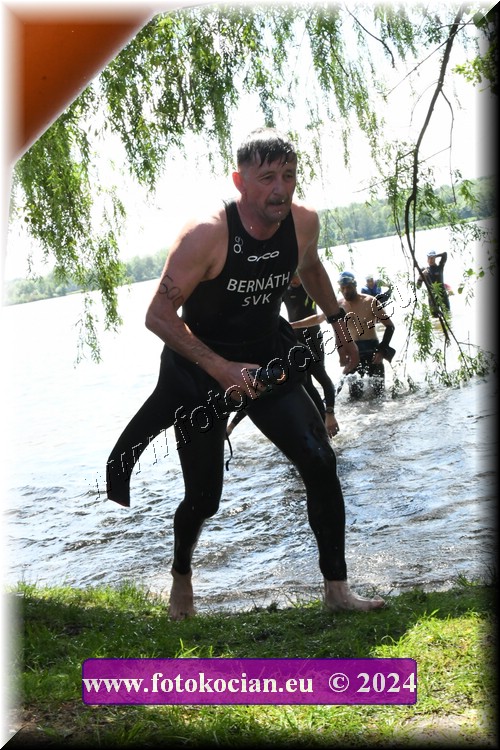 Náhled obrázku: 2024-1608-Podebradsky-triatlon-.JPG