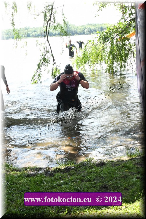 Náhled obrázku: 2024-1643-Podebradsky-triatlon-.JPG