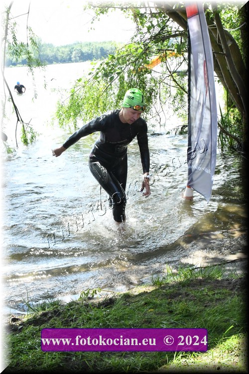 Náhled obrázku: 2024-1688-Podebradsky-triatlon-.JPG