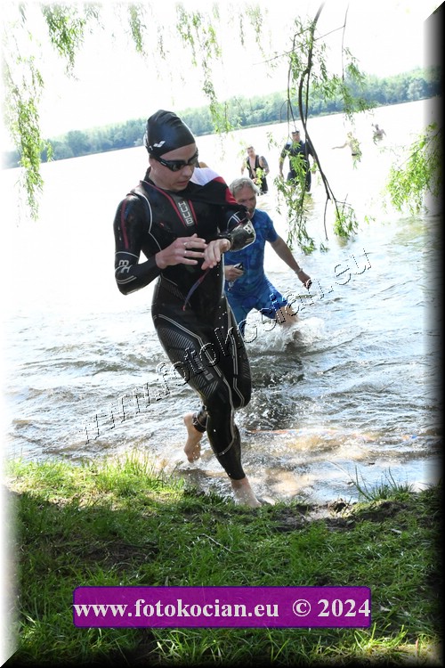 Náhled obrázku: 2024-1711-Podebradsky-triatlon-.JPG