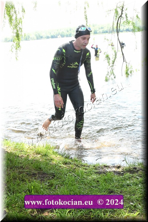 Náhled obrázku: 2024-1732-Podebradsky-triatlon-.JPG