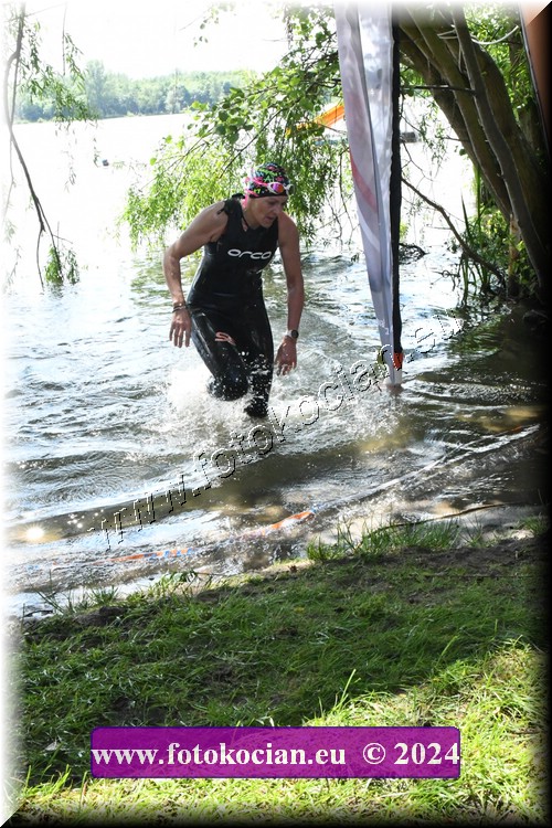 Náhled obrázku: 2024-1787-Podebradsky-triatlon-.JPG