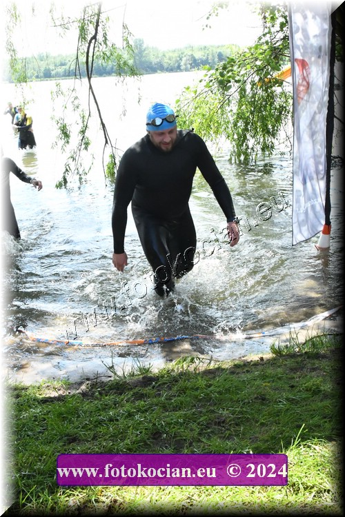 Náhled obrázku: 2024-1791-Podebradsky-triatlon-.JPG