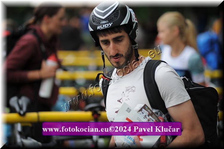 Náhled obrázku: 2024-5839-Podebradsky-triatlon-.JPG