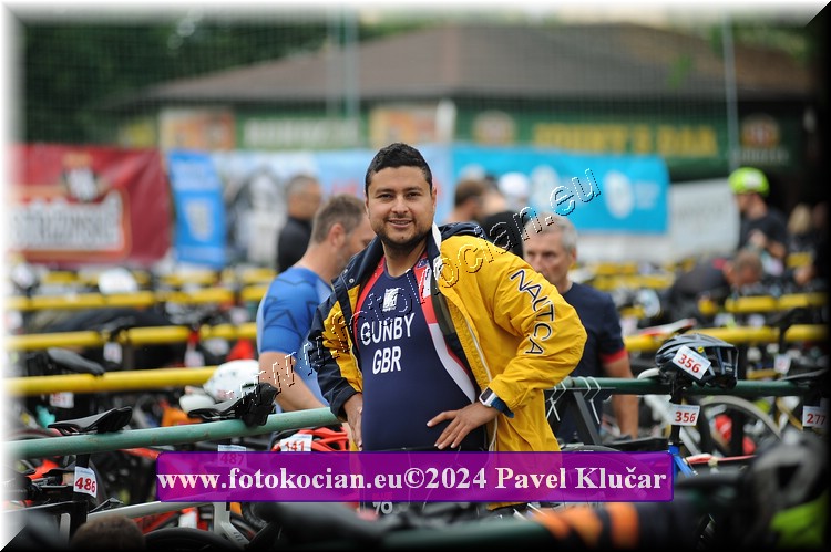Náhled obrázku: 2024-5859-Podebradsky-triatlon-.JPG