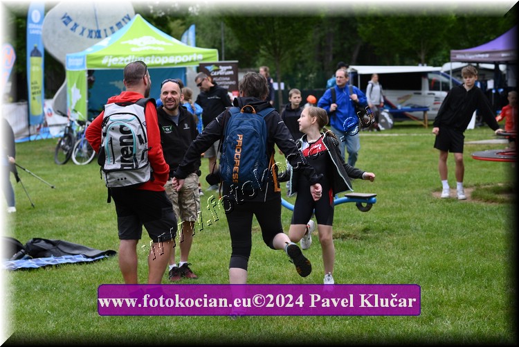 Náhled obrázku: 2024-5962-Podebradsky-triatlon-.JPG