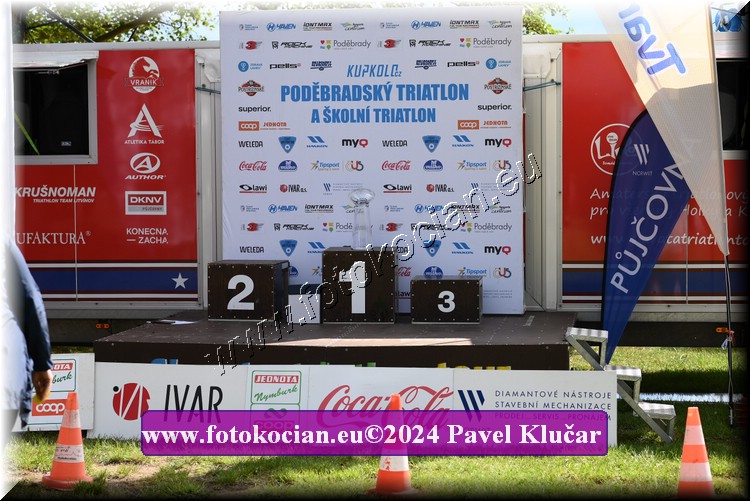 Náhled obrázku: 2024-5550-Podebradsky-triatlon-.JPG