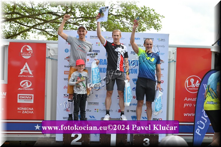 Náhled obrázku: 2024-5602-Podebradsky-triatlon-.JPG