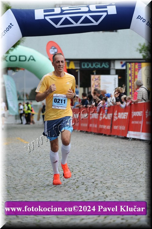 Náhled obrázku: 2024-5048-Zlin-211.JPG