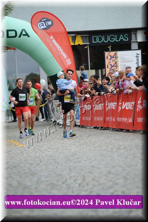 Náhled obrázku: 2024-5077-Zlin-1098.JPG