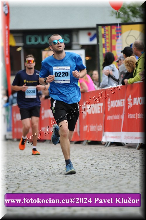 Náhled obrázku: 2024-6380-Zlin-220.JPG