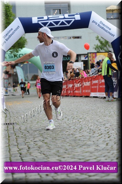 Náhled obrázku: 2024-6385-Zlin-303.JPG