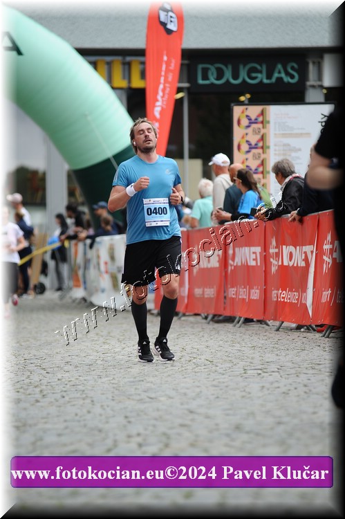 Náhled obrázku: 2024-6602-Zlin-400.JPG