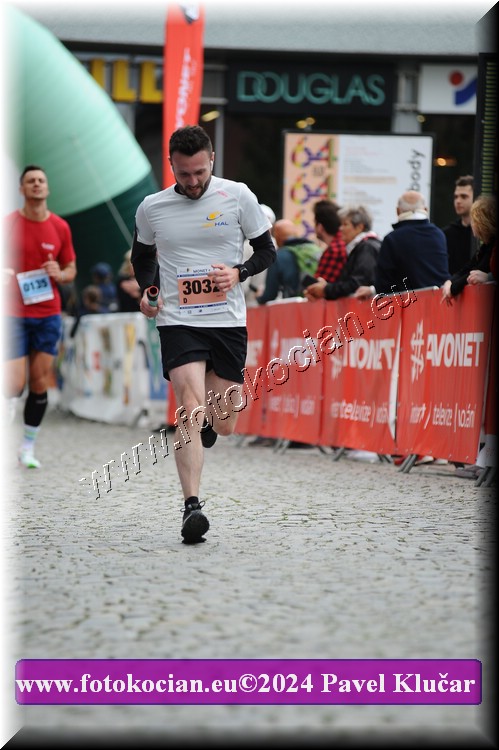 Náhled obrázku: 2024-6620-Zlin-3032.JPG