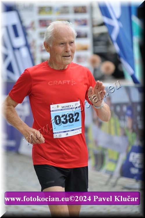 Náhled obrázku: 2024-6917-Zlin-382.JPG