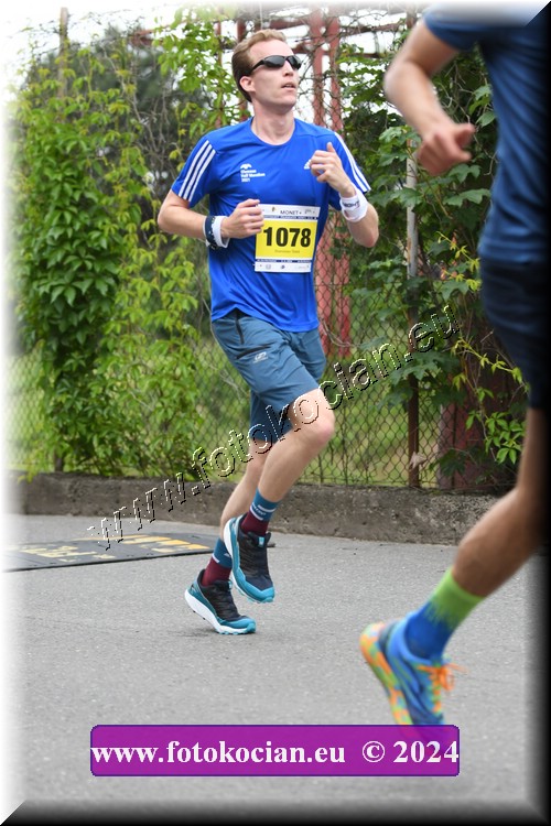 Náhled obrázku: 2024-1215-Zlin-1078.JPG