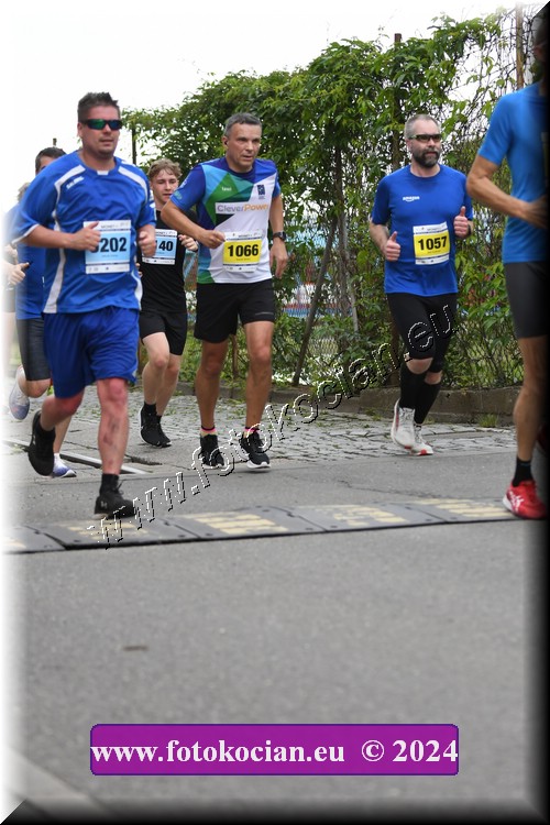 Náhled obrázku: 2024-1327-Zlin-1066,1057.JPG