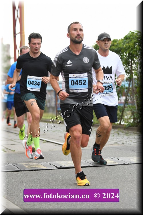 Náhled obrázku: 2024-1402-Zlin-309,452,434.JPG