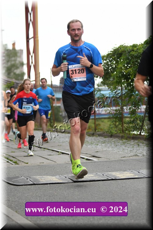 Náhled obrázku: 2024-1404-Zlin-3120.JPG