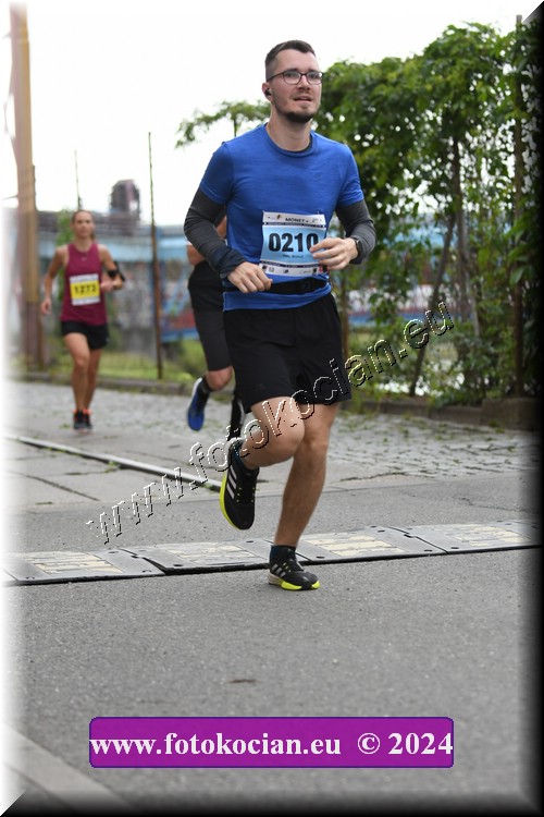 Náhled obrázku: 2024-1493-Zlin-210.JPG