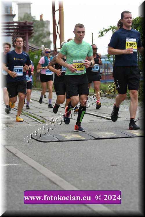 Náhled obrázku: 2024-1706-Zlin-1389,1365.JPG