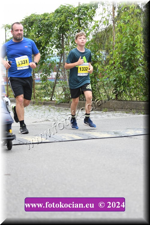 Náhled obrázku: 2024-1921-Zlin-1332,1331.JPG