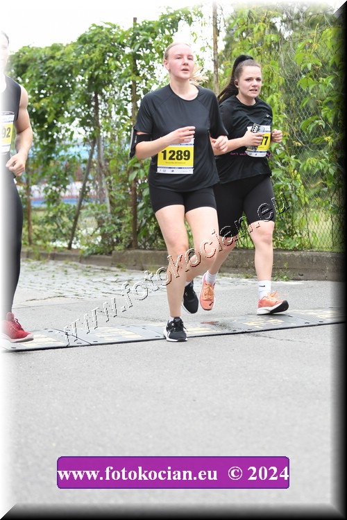 Náhled obrázku: 2024-1930-Zlin-1289,1277.JPG