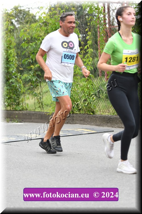 Náhled obrázku: 2024-2068-Zlin-500.JPG