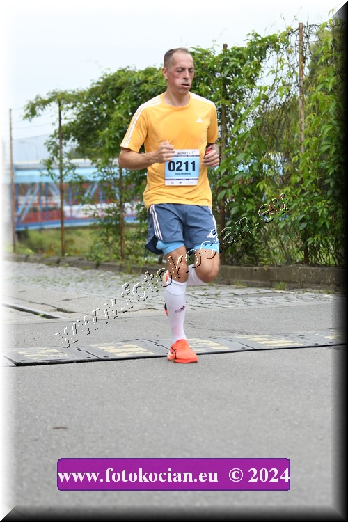 Náhled obrázku: 2024-2227-Zlin-211.JPG