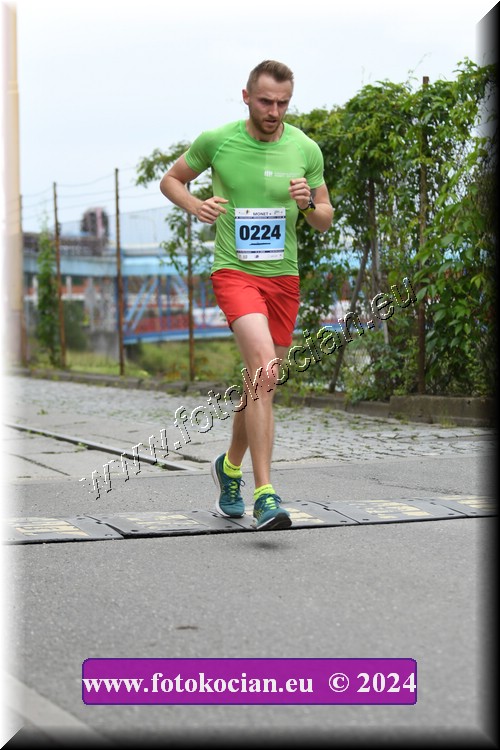 Náhled obrázku: 2024-2235-Zlin-224.JPG